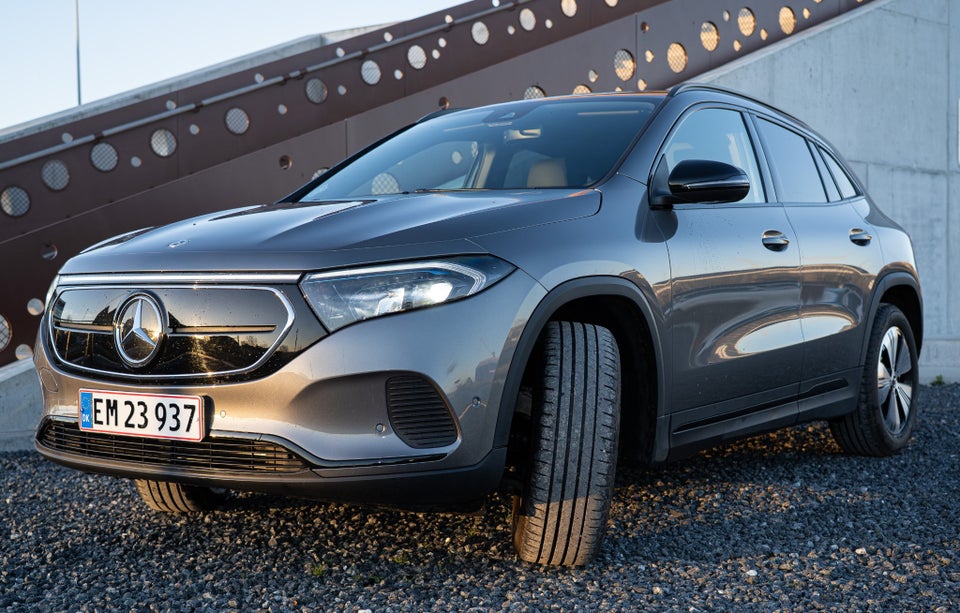 Mercedes EQA250+ Progressive 5d