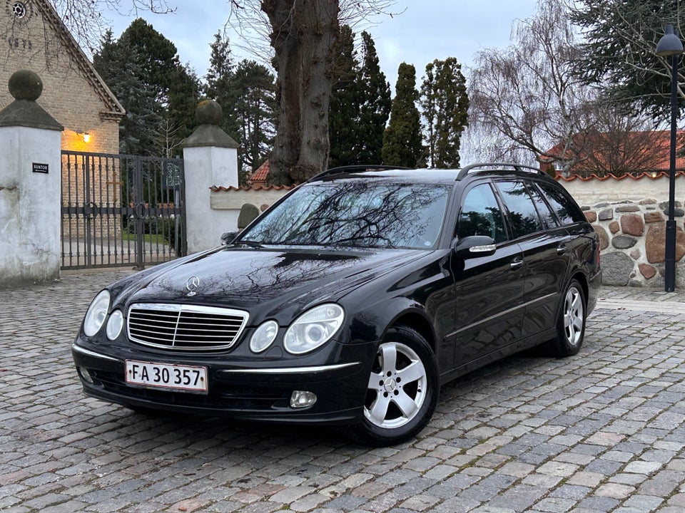 Mercedes E200 1,8 Kompressor Avantgarde stc. aut. 5d
