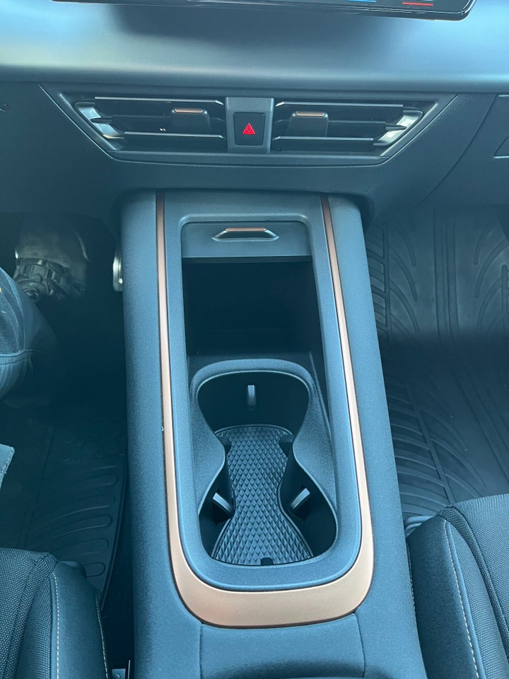 Cupra Born 58 High 5d