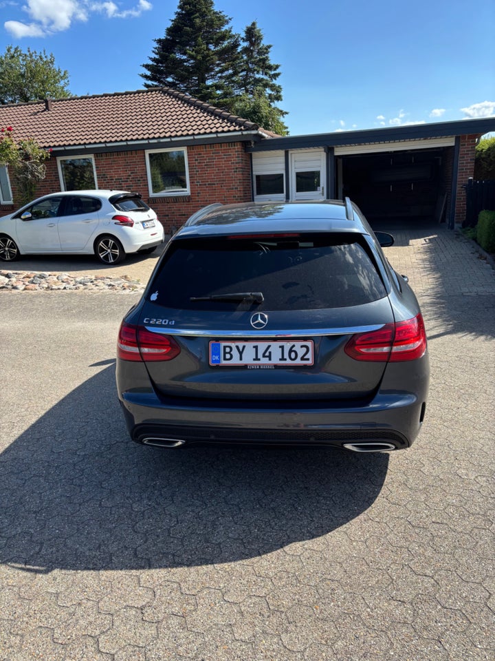 Mercedes C220 d 2,2 AMG Line stc. aut. 5d