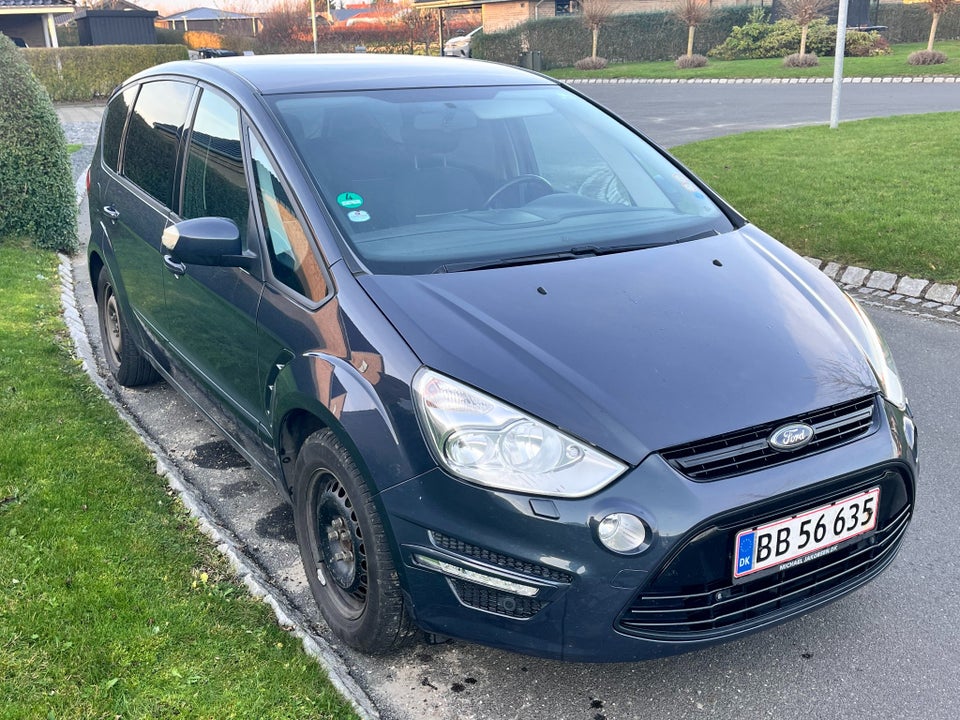 Ford S-MAX 2,0 TDCi 140 Trend 7prs 5d