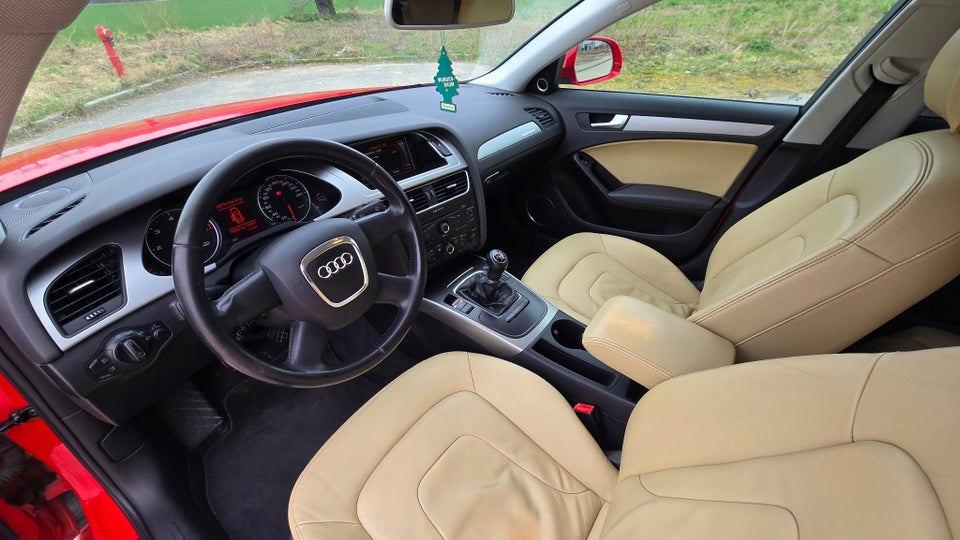 Audi A4 3,0 TDi 240 quattro 4d