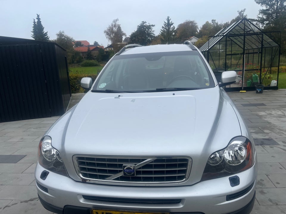 Volvo XC90 2,4 D5 185 Summum aut. AWD Van 5d