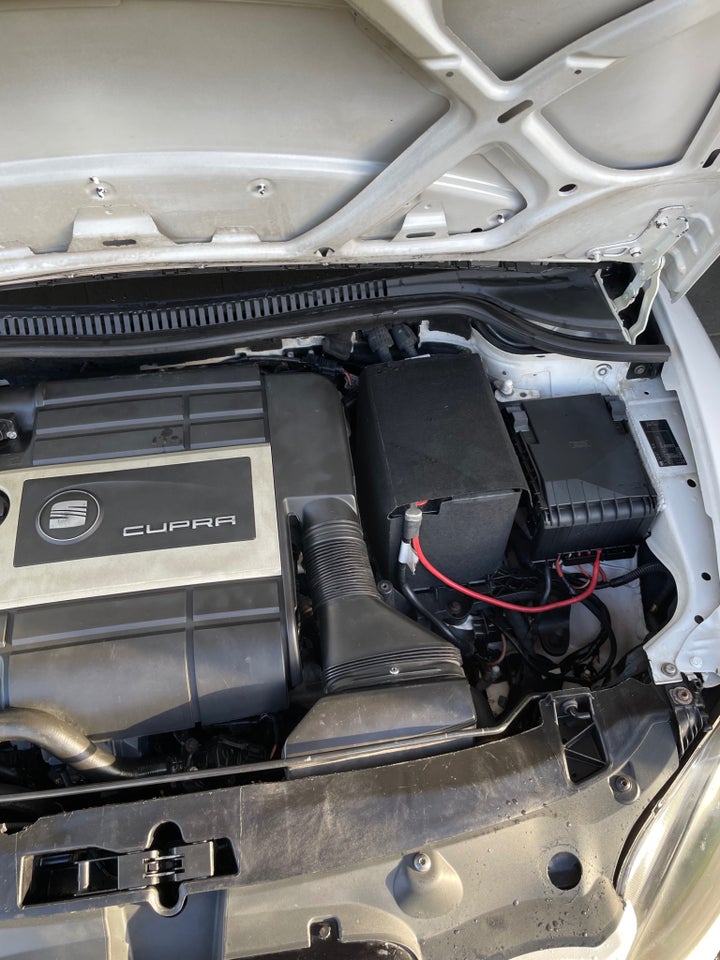 Seat Leon 2,0 TSi 241 Cupra Van 5d