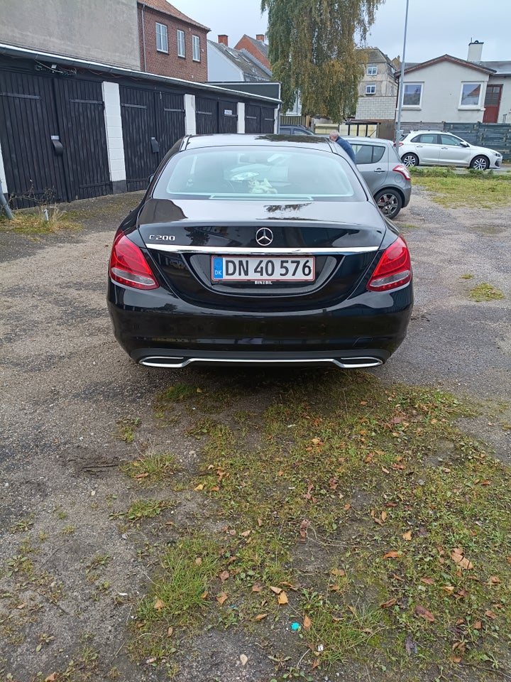 Mercedes C200 2,0 4d