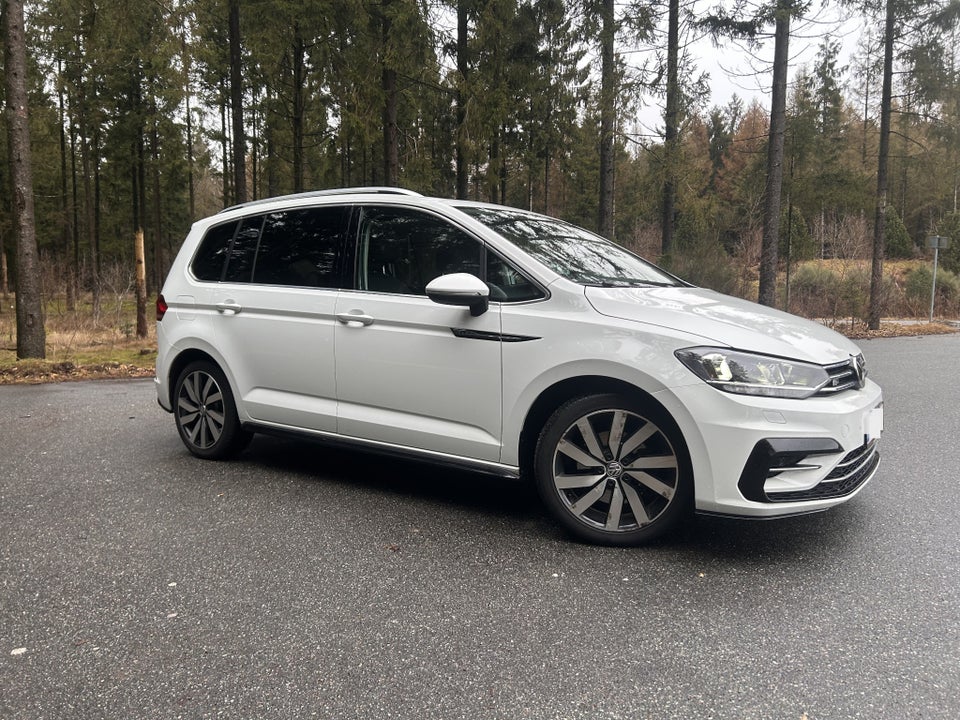 VW Touran 2,0 TDi 150 Highline DSG 7prs 5d