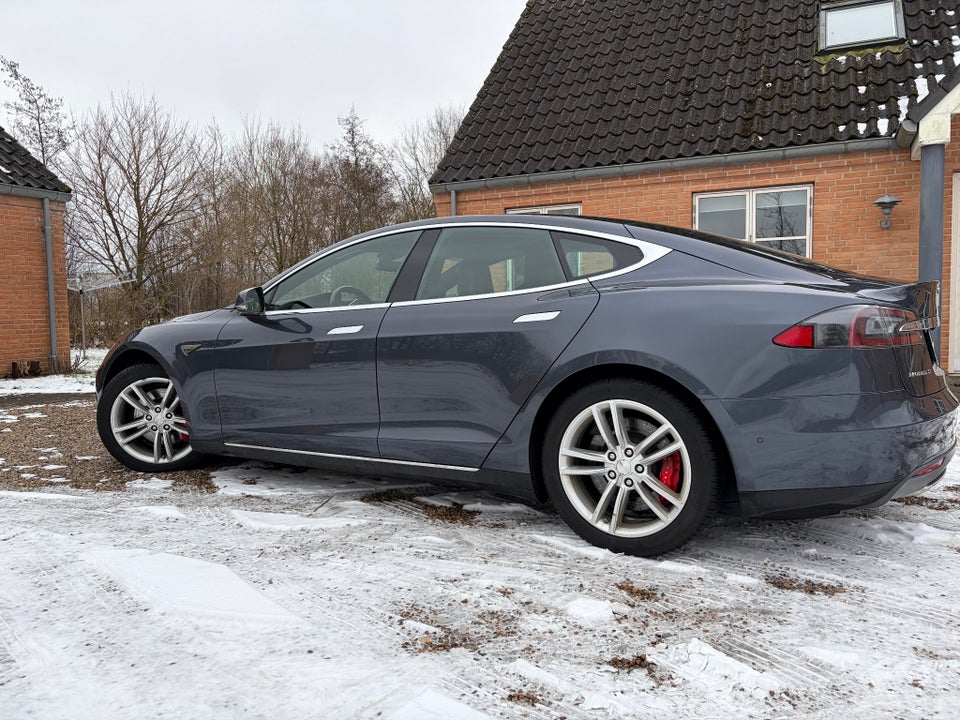 Tesla Model S P85D 7prs 5d
