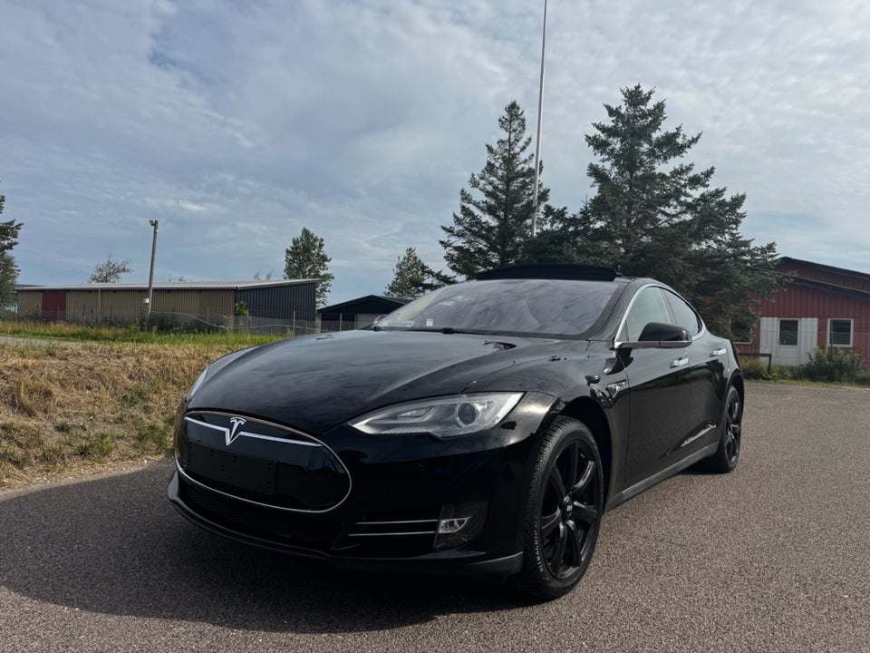 Tesla Model S 85 5d