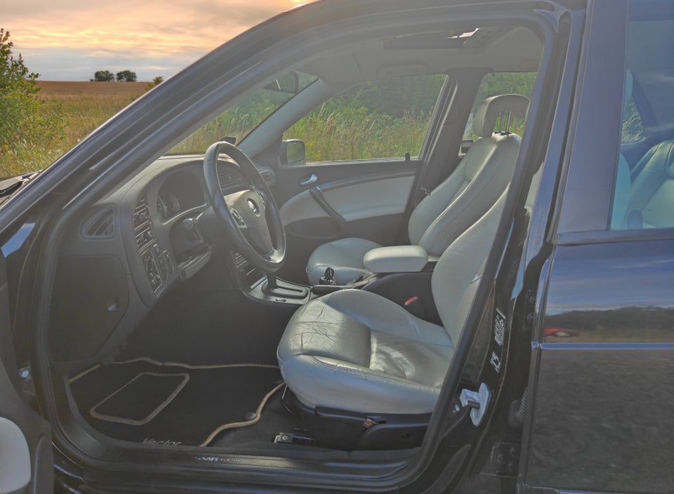 Saab 9-5 2,0 t Linear SportCombi Hirsch aut. 5d