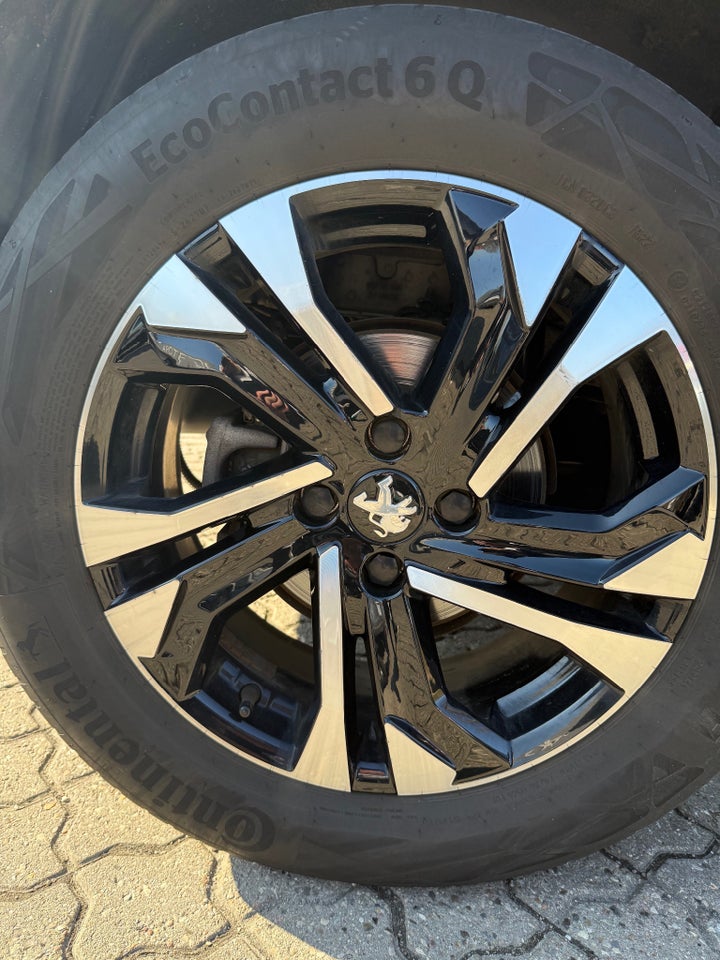 Peugeot e-2008 50 Allure Pack 5d