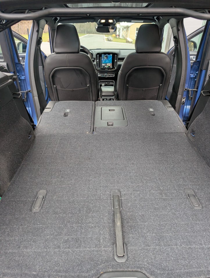 Volvo XC40 P8 ReCharge Twin R-Design 5d