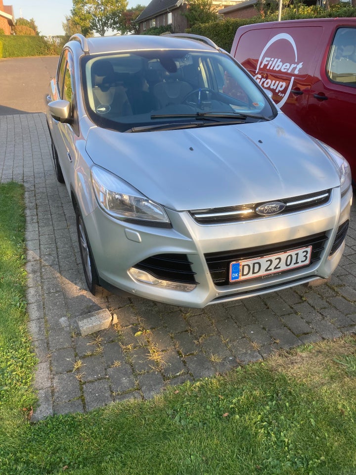 Ford Kuga 2,0 TDCi 180 Titanium aut. AWD 5d