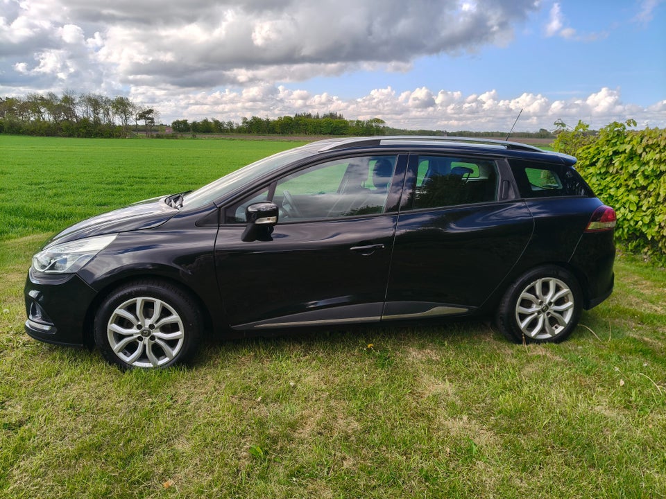 Renault Clio IV 0,9 TCe 90 Expression Sport Tourer 5d