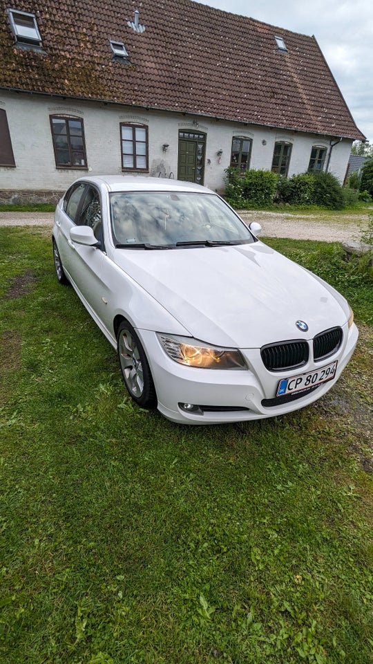 BMW 325i 3,0  4d