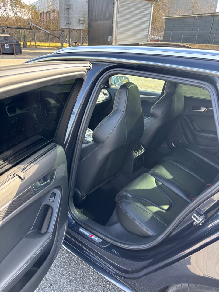 Audi S4 3,0 TFSi Avant quattro S-tr. 5d