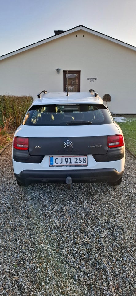 Citroën C4 Cactus 1,6 BlueHDi 100 Cool Comfort 5d
