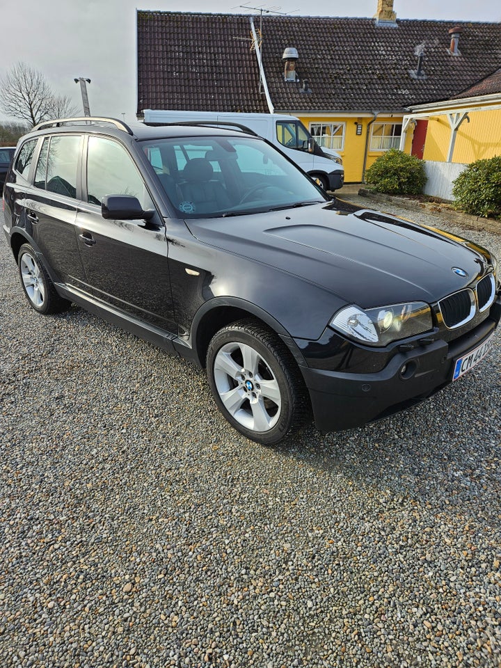 BMW X3 2,5i Steptr. 5d