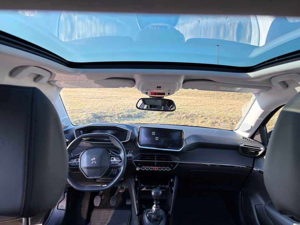 Peugeot 208 1,2 PureTech 100 Allure+ 5d