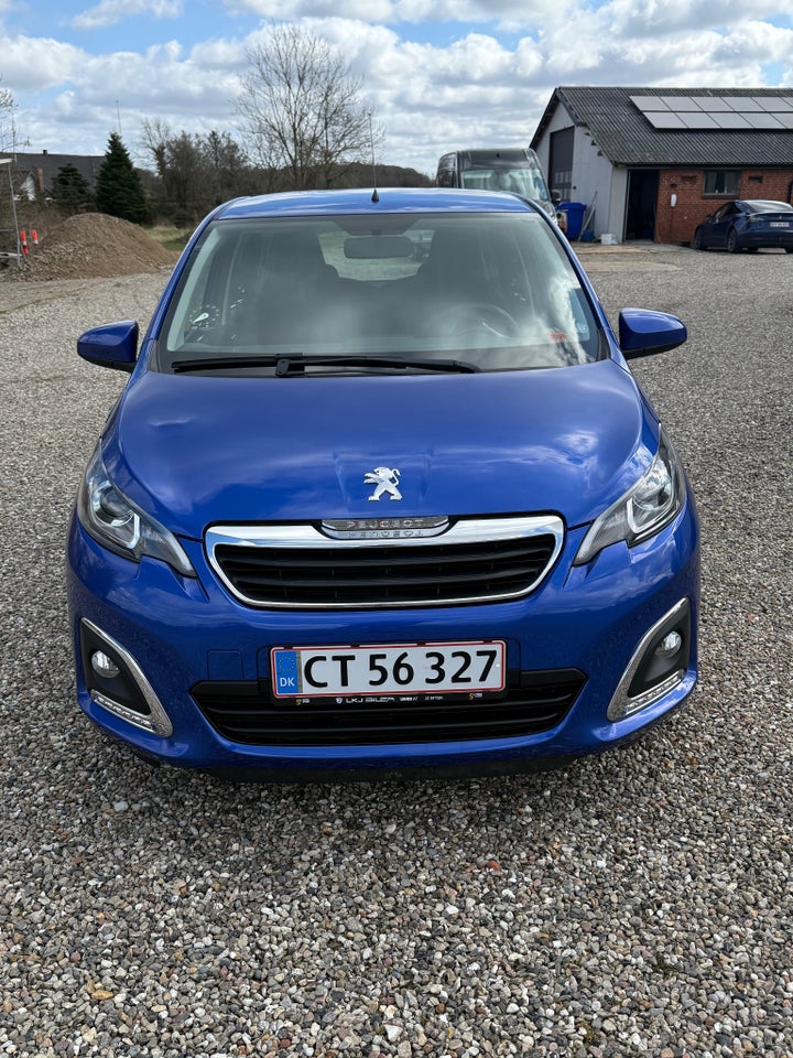 Peugeot 108 1,0 e-VTi 72 Infinity 5d