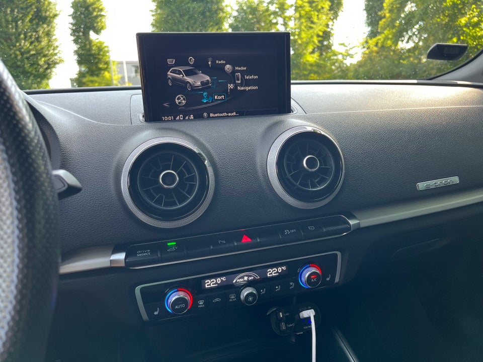 Audi A3 1,4 e-tron S-line Sportback S-tr. 5d