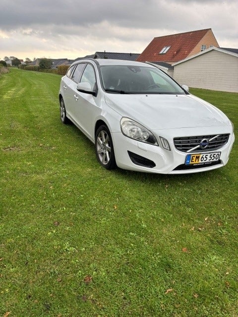 Volvo V60 1,6 DRIVe Kinetic Van 5d