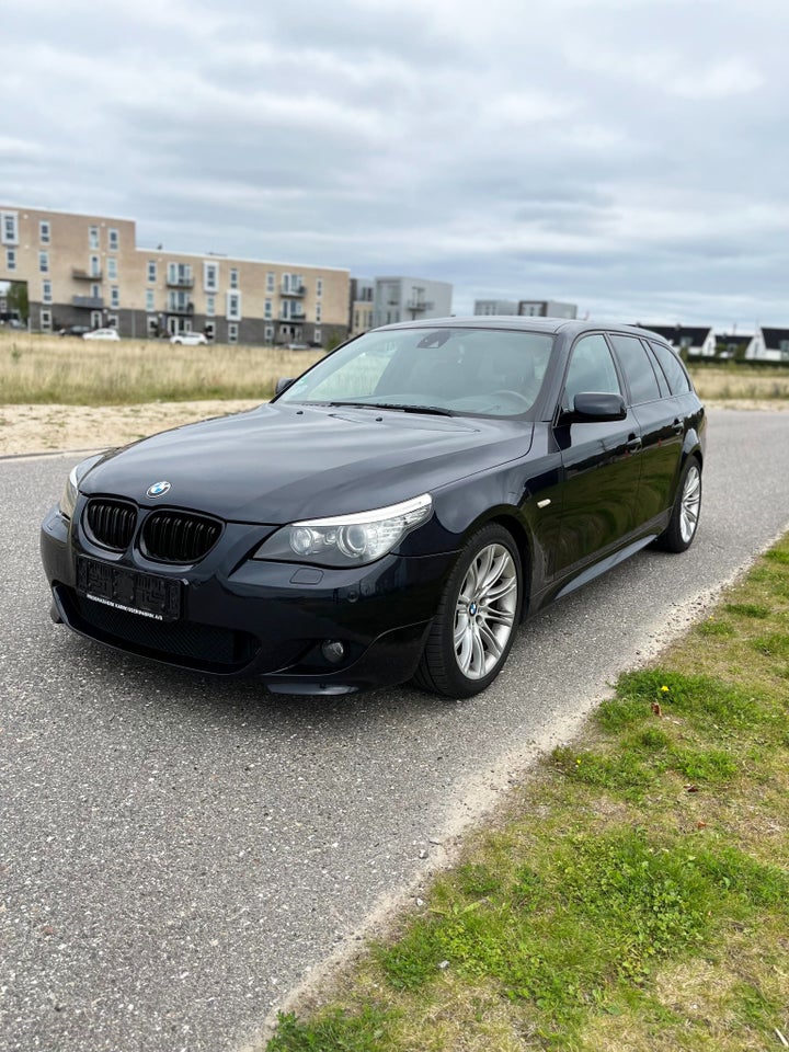 BMW 530d 3,0 Touring M-Sport Steptr. 5d