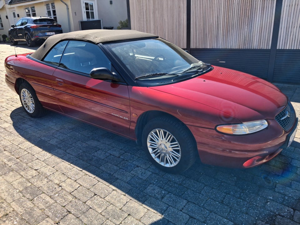 Chrysler Stratus 2,5 LX Convertible aut. 2d