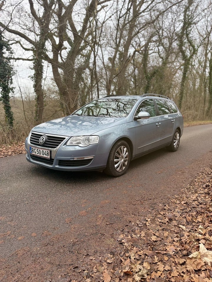 VW Passat 1,6 TDi 105 BlueMotion Variant 5d