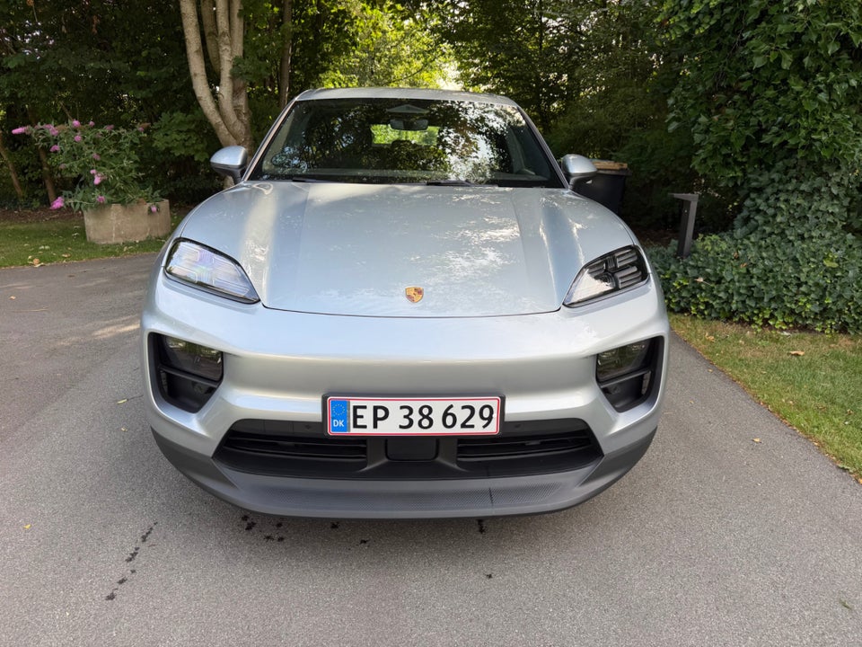 Porsche Macan 5d