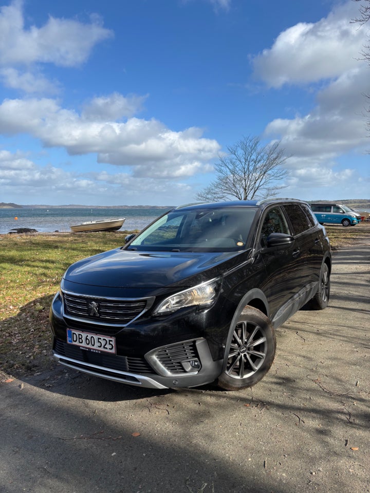 Peugeot 5008 1,2 e-THP 130 Allure EAT6 7prs 5d