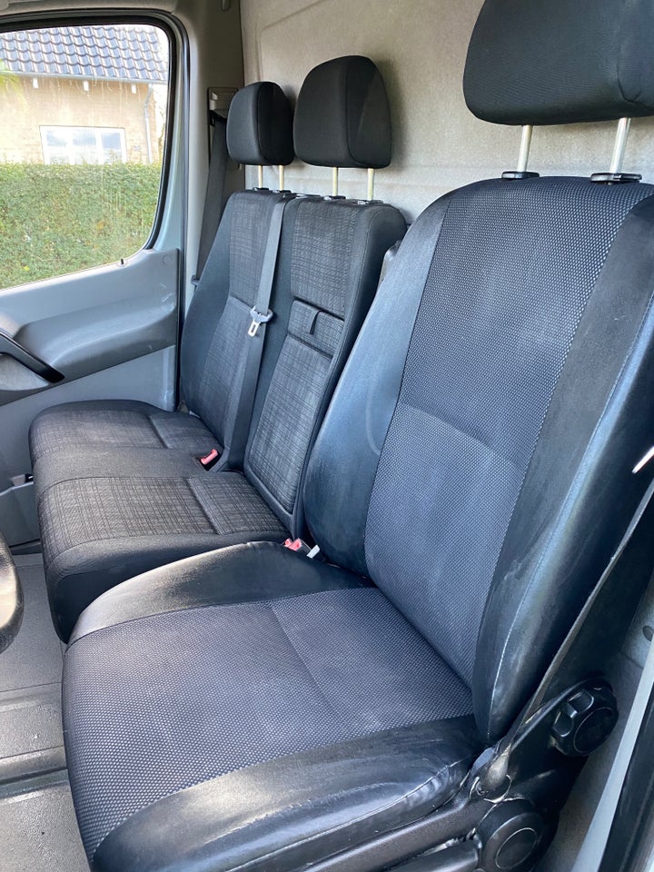 Mercedes Sprinter 211 2,2 CDi R1 Kassevogn 5d
