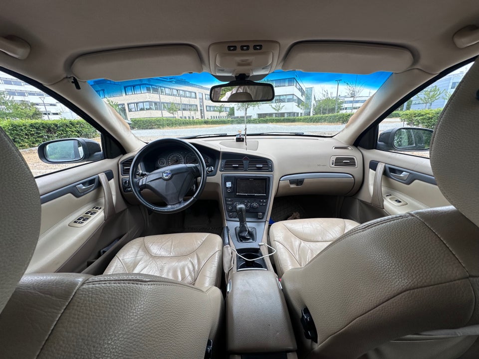 Volvo V70 2,4 140 Classic 5d