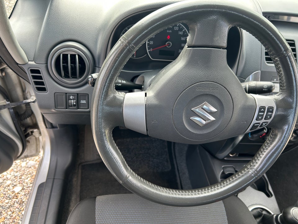 Suzuki SX4 1,6 GLS 5d
