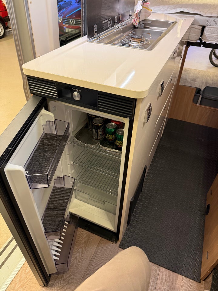 Fiat Hobby 2,3 MJT Vantana K65 ET Deluxe aut. 5d