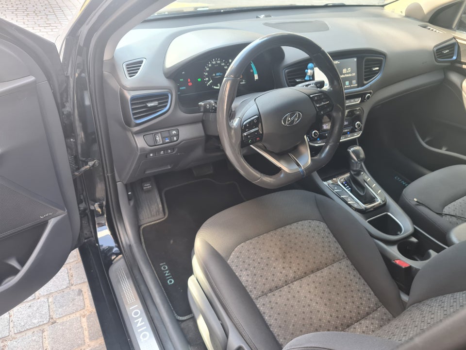 Hyundai Ioniq 1,6 PHEV Trend DCT 5d