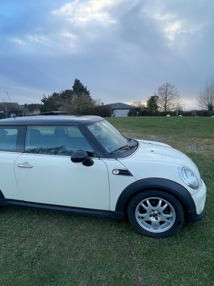 MINI Cooper 1,6 aut. 3d