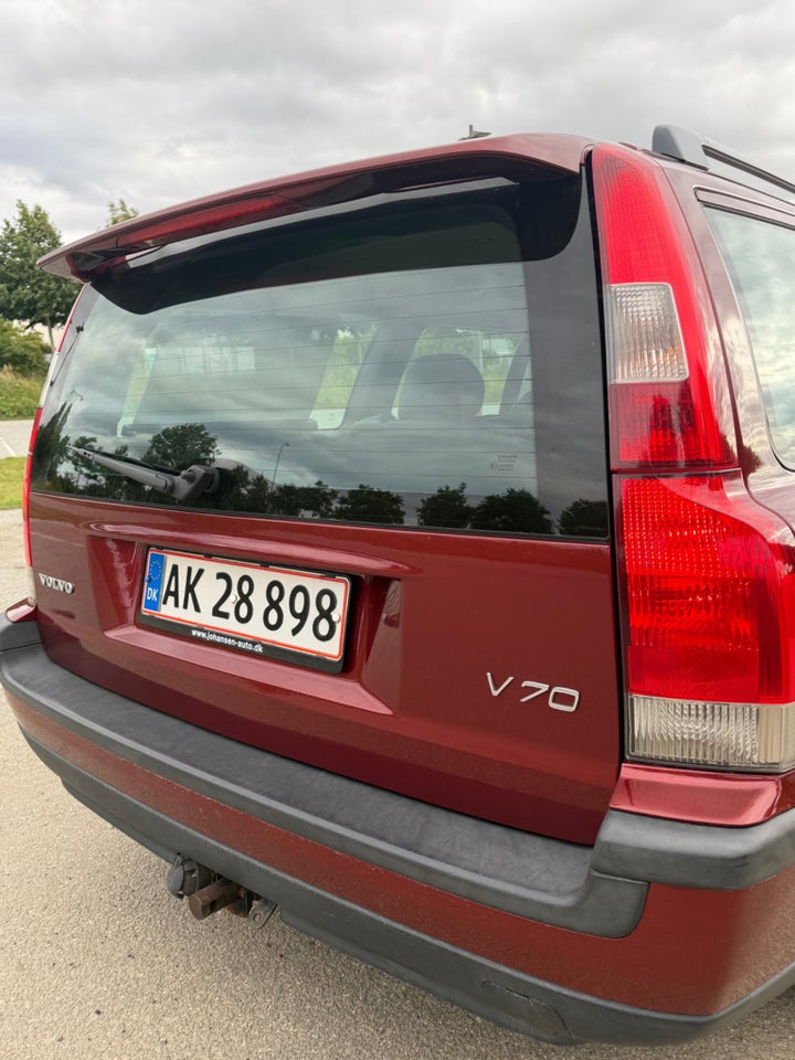 Volvo V70 2,3 T5 aut. 5d