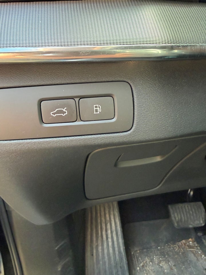 Volvo XC90 2,0 T8 ReCharge Ultimate Bright aut. AWD 7prs 5d