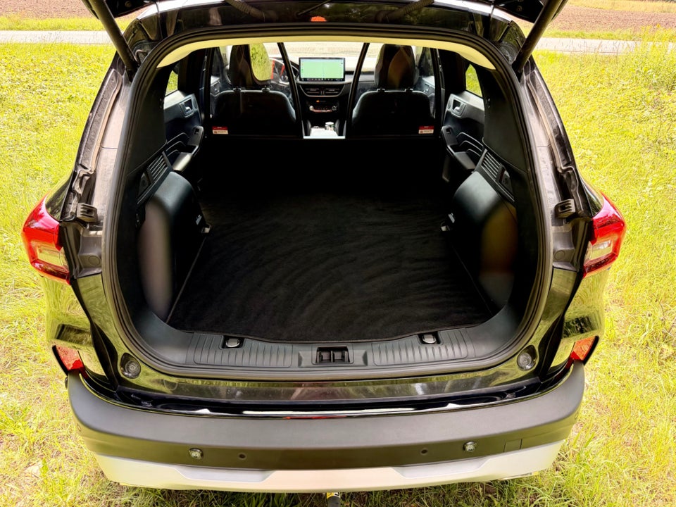 Ford Kuga 2,5 PHEV Active X CVT Van 5d