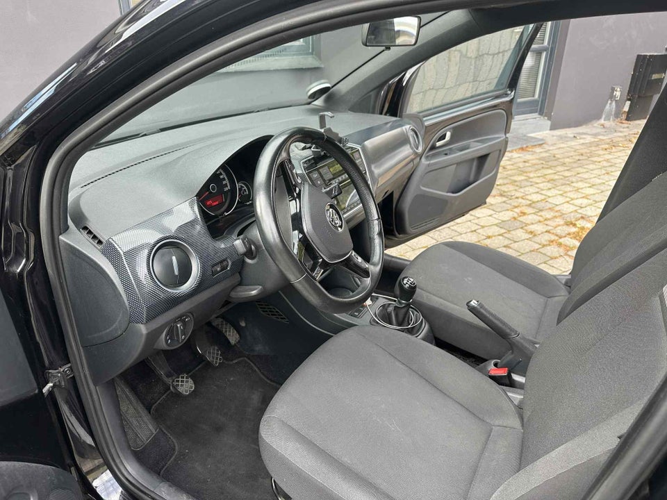 VW Up! 1,0 MPi 60 Move Up! BMT 5d