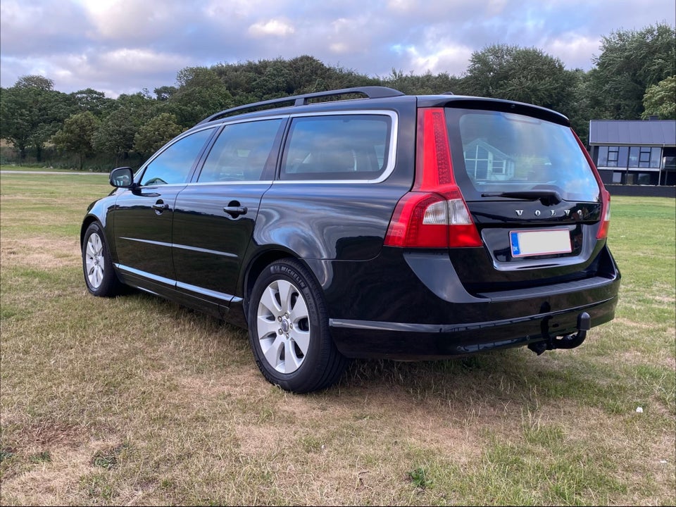 Volvo V70 2,0 D3 136 Kinetic 5d