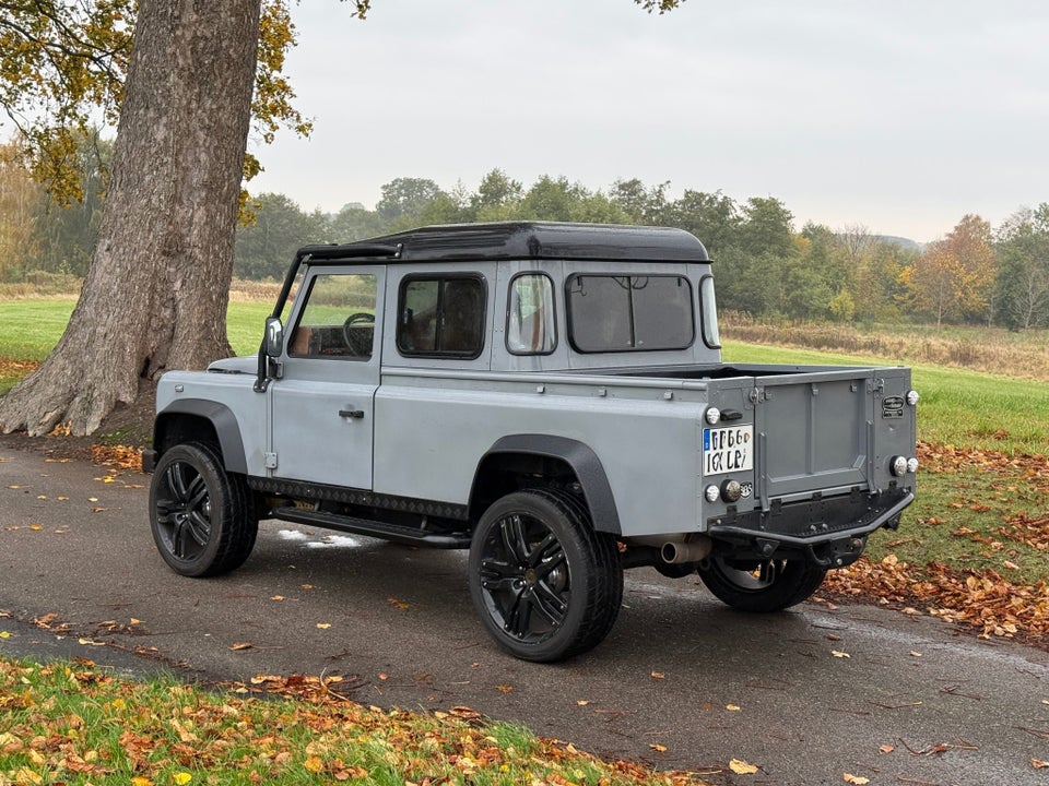 Land Rover Defender 110 6,2 V8 Crew Cab aut. 2d