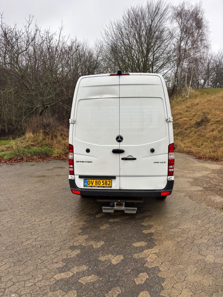 Mercedes Sprinter 316 2,2 CDi R2 Kassevogn 5d