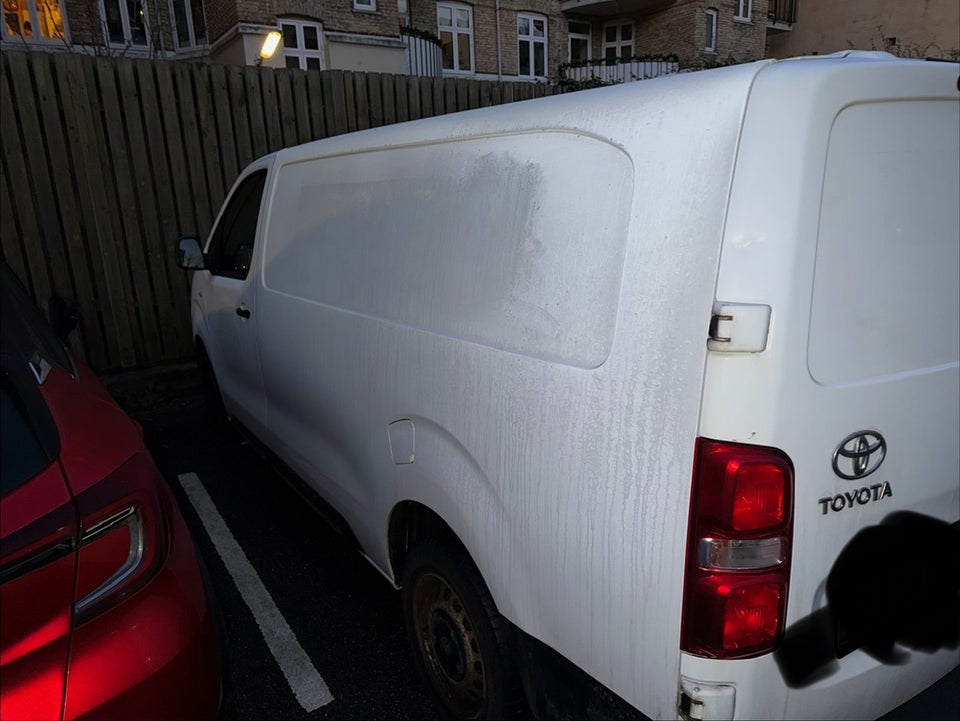 Toyota ProAce 2,0 D 120 Long Comfort 5d