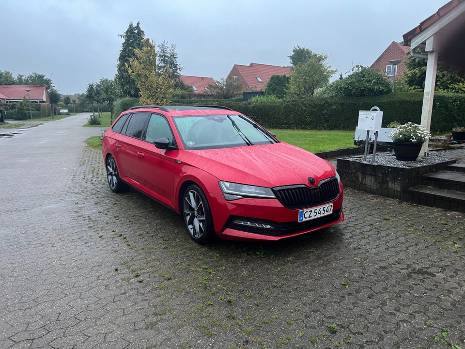 Skoda Superb 2,0 TDi 190 Sportline Combi DSG 5d