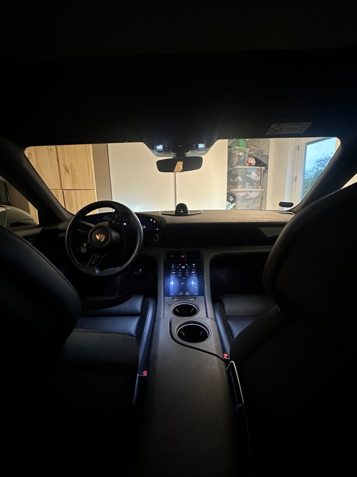 Porsche Taycan Performance+ 75 Years Sport Turismo 5d