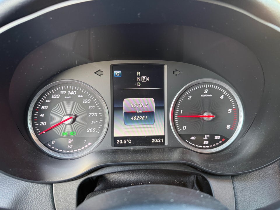 Mercedes C220 2,2 BlueTEC Avantgarde stc. 5d