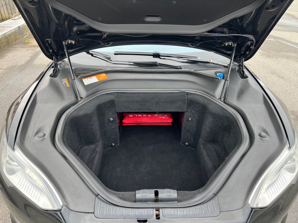 Tesla Model S P85+ 5d