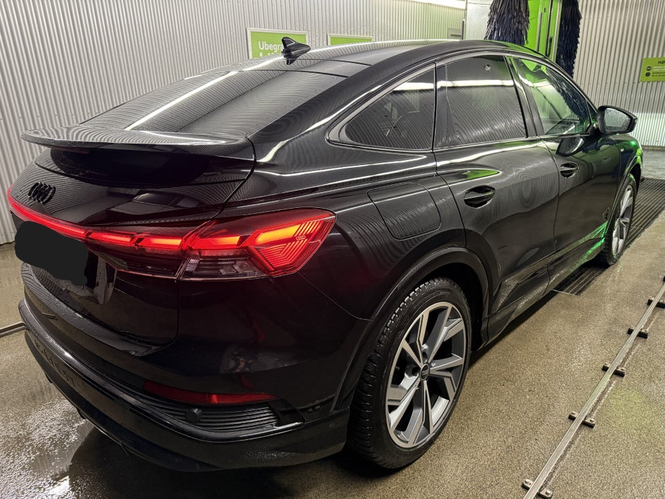 Audi Q4 e-tron 40 S-line Sportback 5d