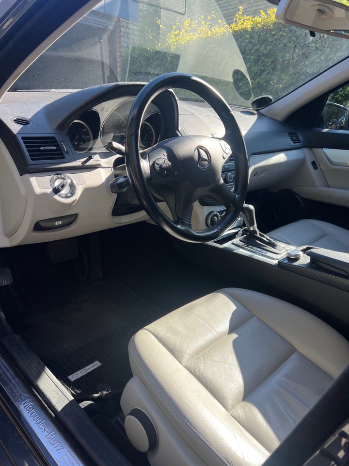 Mercedes C250 1,8 CGi Avantgarde stc. aut. BE 5d